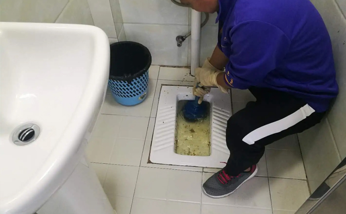 依安疏通蹲坑